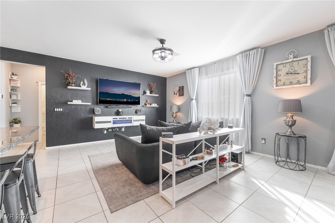 675 Turtleback Falls Avenue