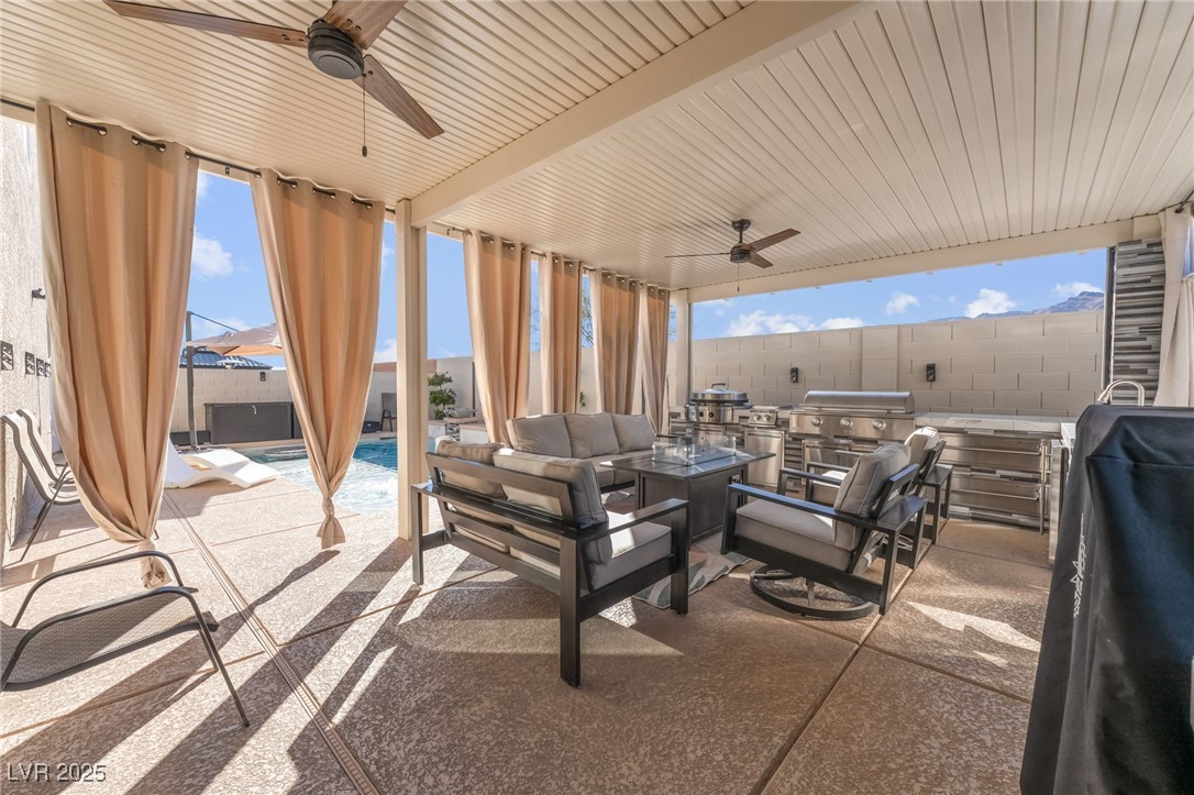 675 Turtleback Falls Avenue