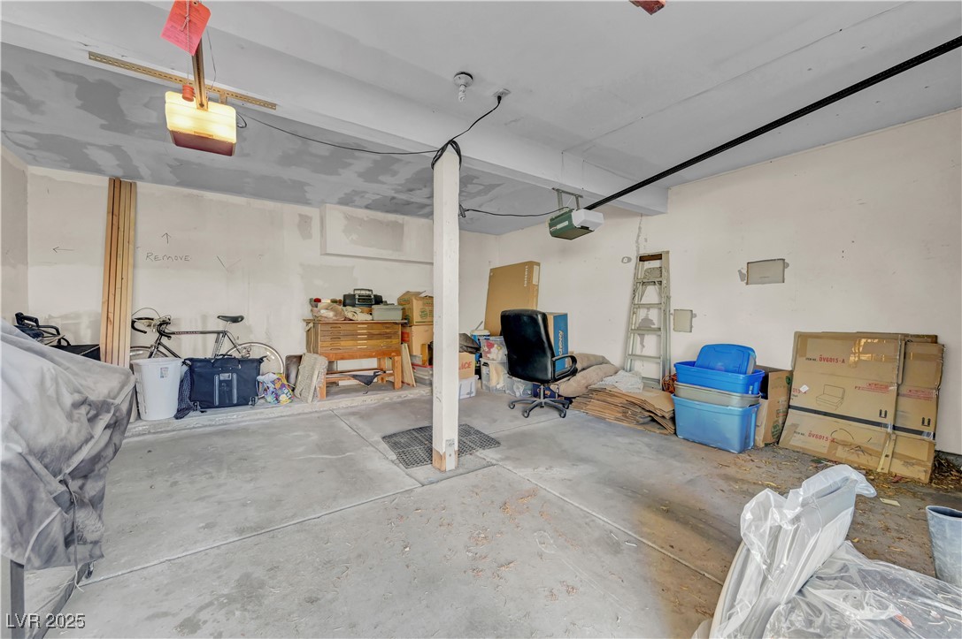 639 Pepper Tree Circle