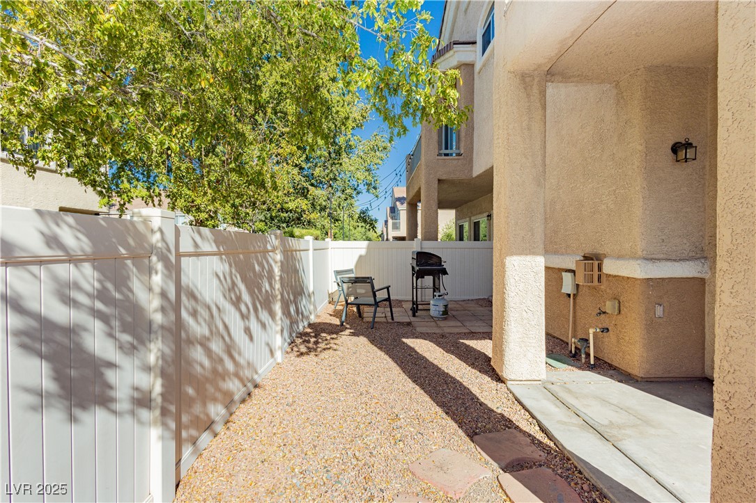 67 Dow Jones Street 3