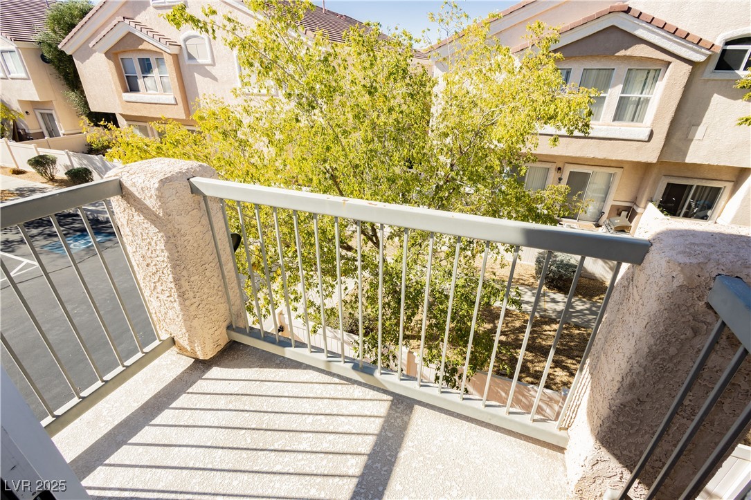 67 Dow Jones Street 3