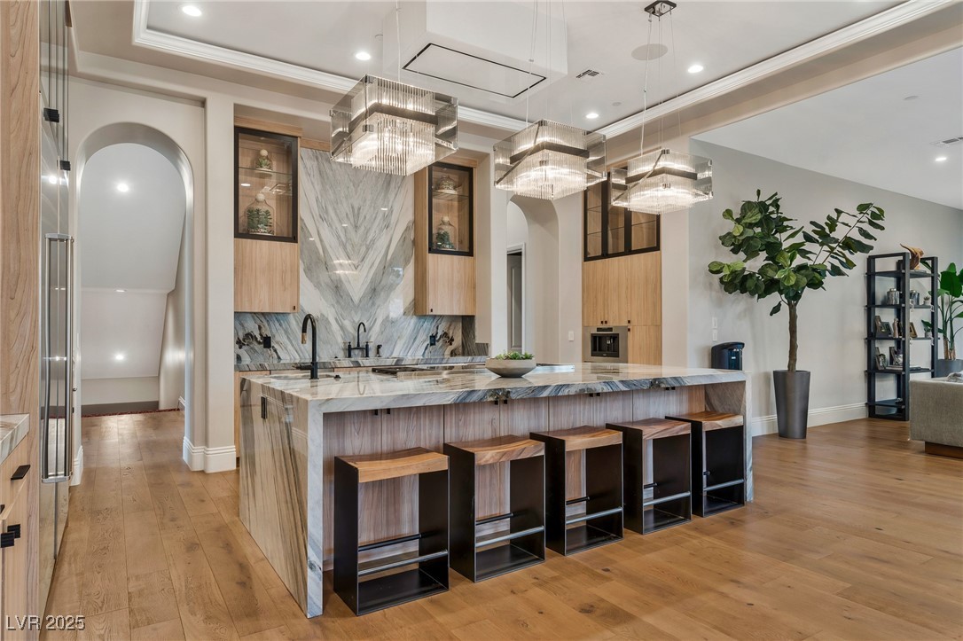 5 Wood Creek Court