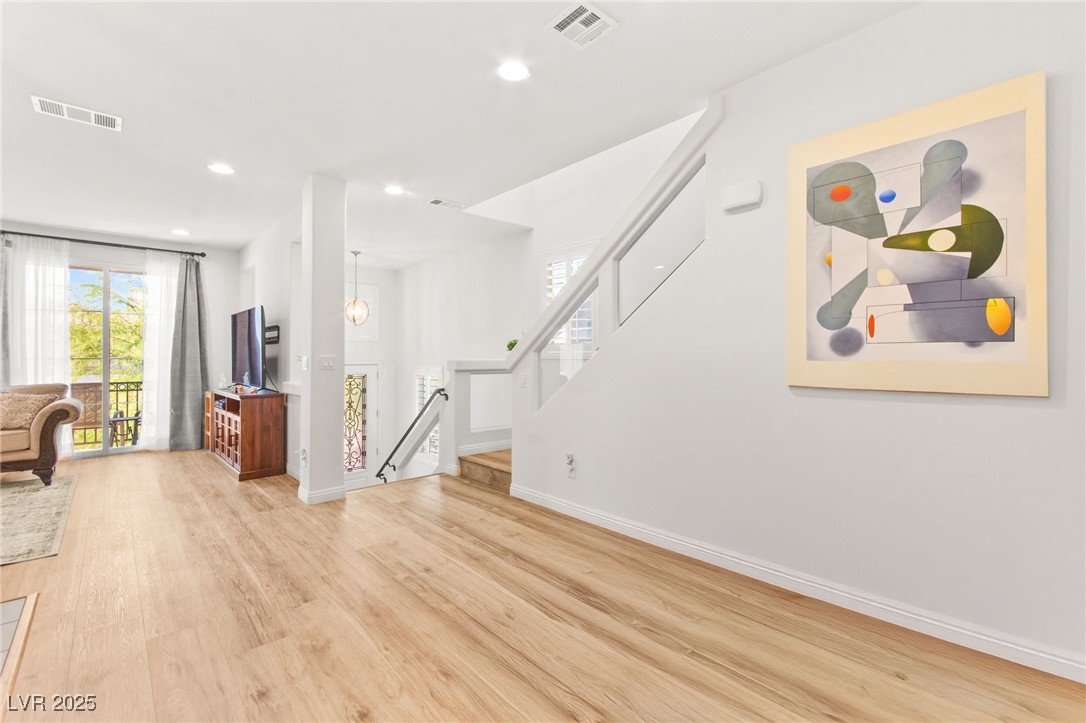 7024 Adler Falls Street