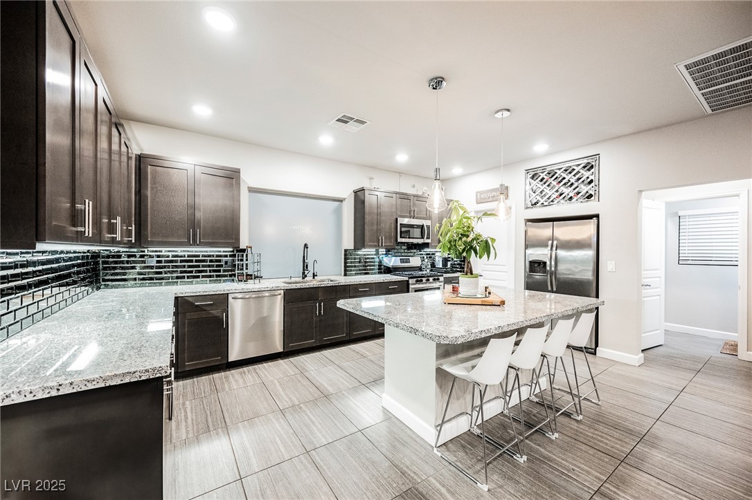 8113 Misty Canyon Avenue