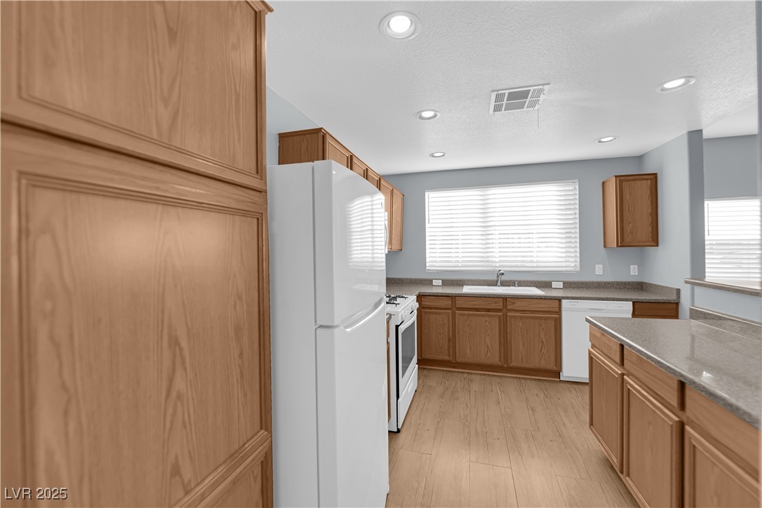 9330 West Maule Avenue 130