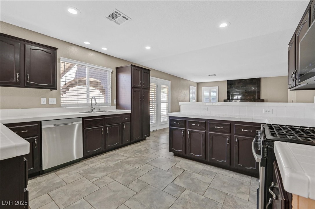 3619 South Riley Street