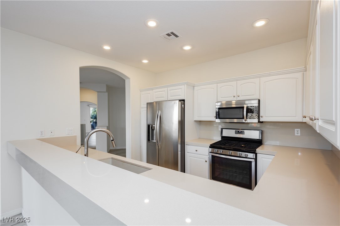 9420 San Laguna Court 103