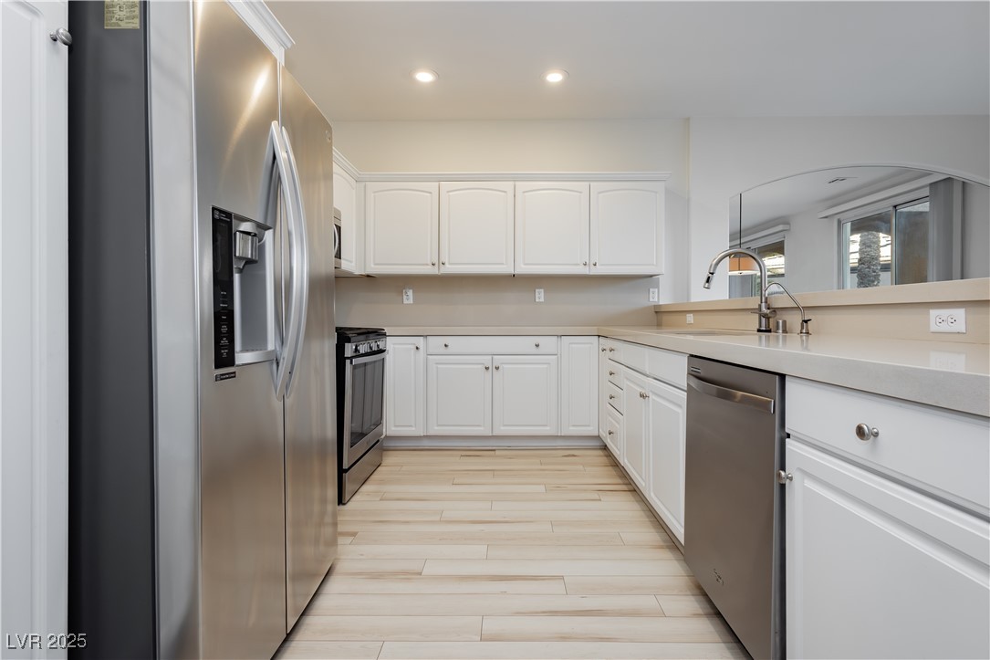 9420 San Laguna Court 103