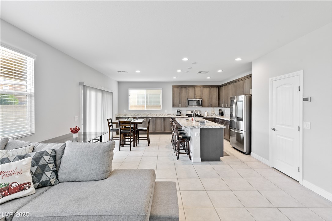 5648 Salt Rock Street