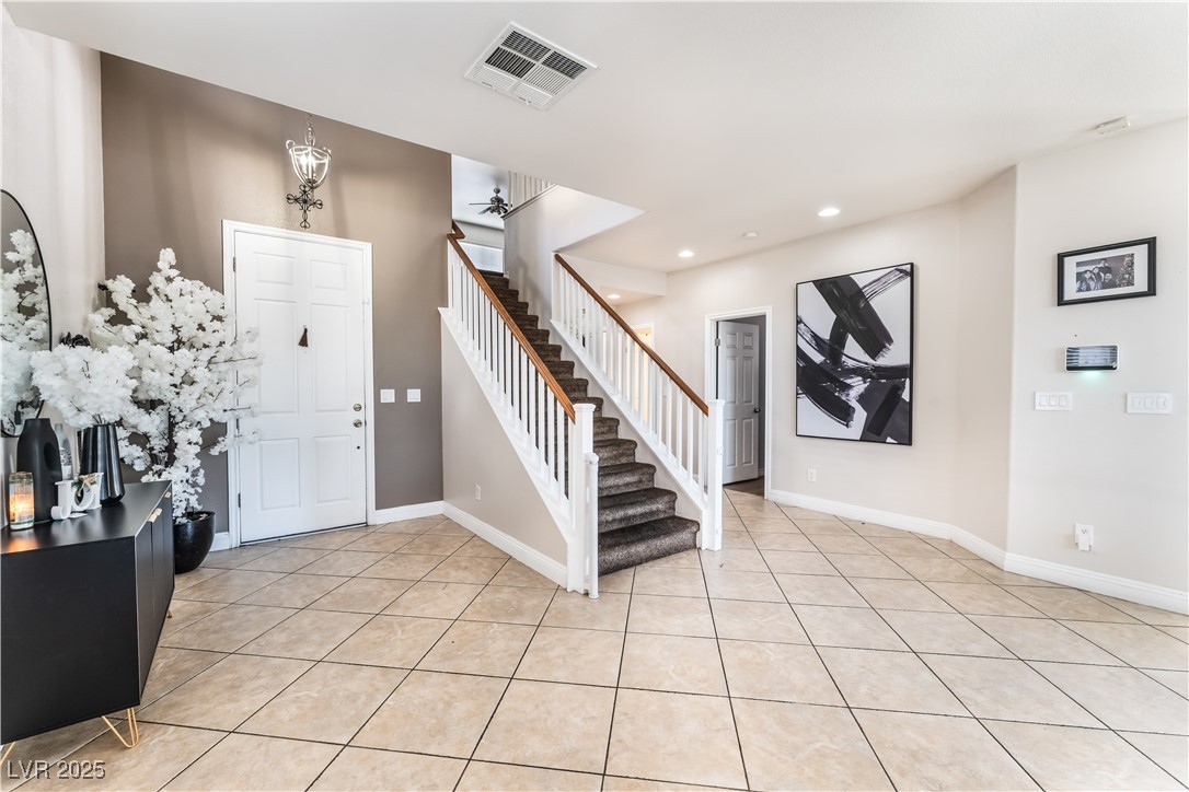 5837 Gold Horizon Street