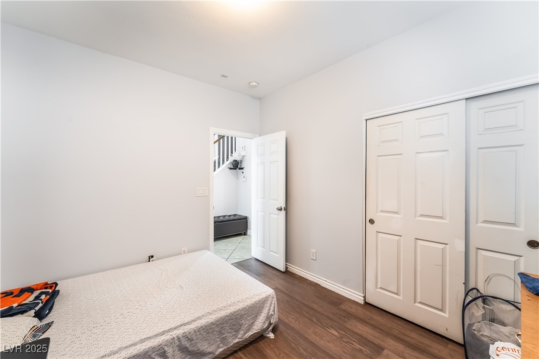 5837 Gold Horizon Street