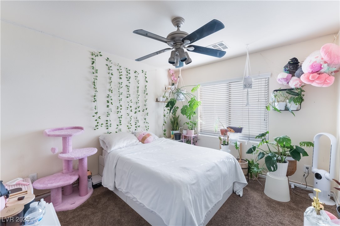 5837 Gold Horizon Street