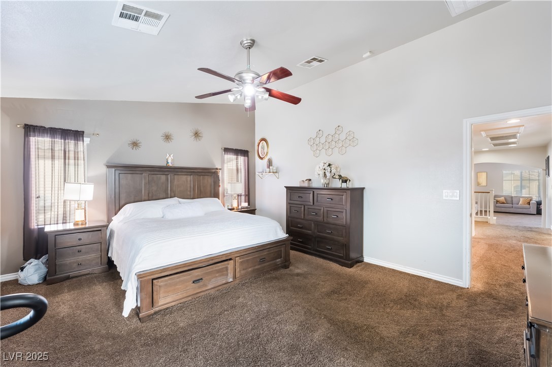 5837 Gold Horizon Street