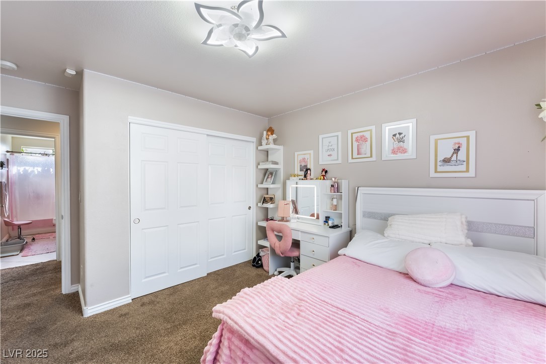 5837 Gold Horizon Street