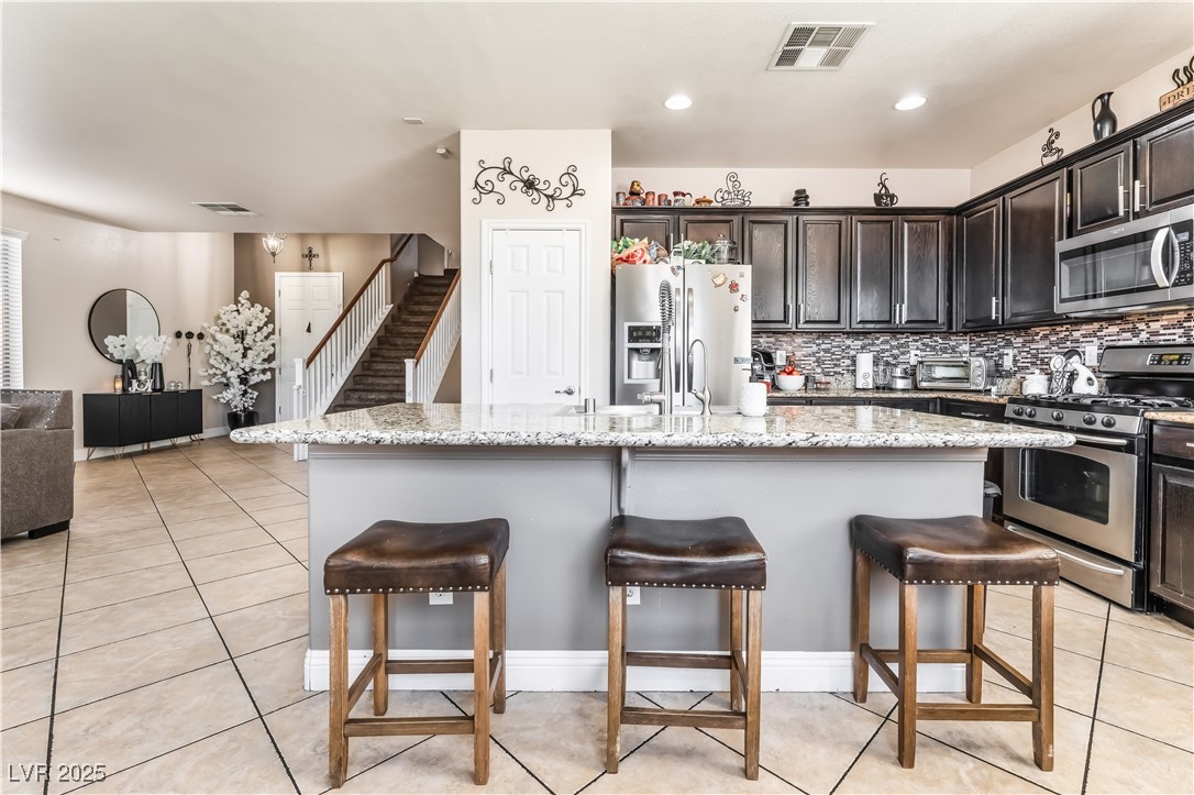 5837 Gold Horizon Street