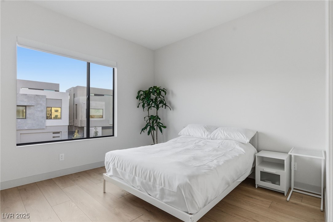 4022 Heron Fairway Drive