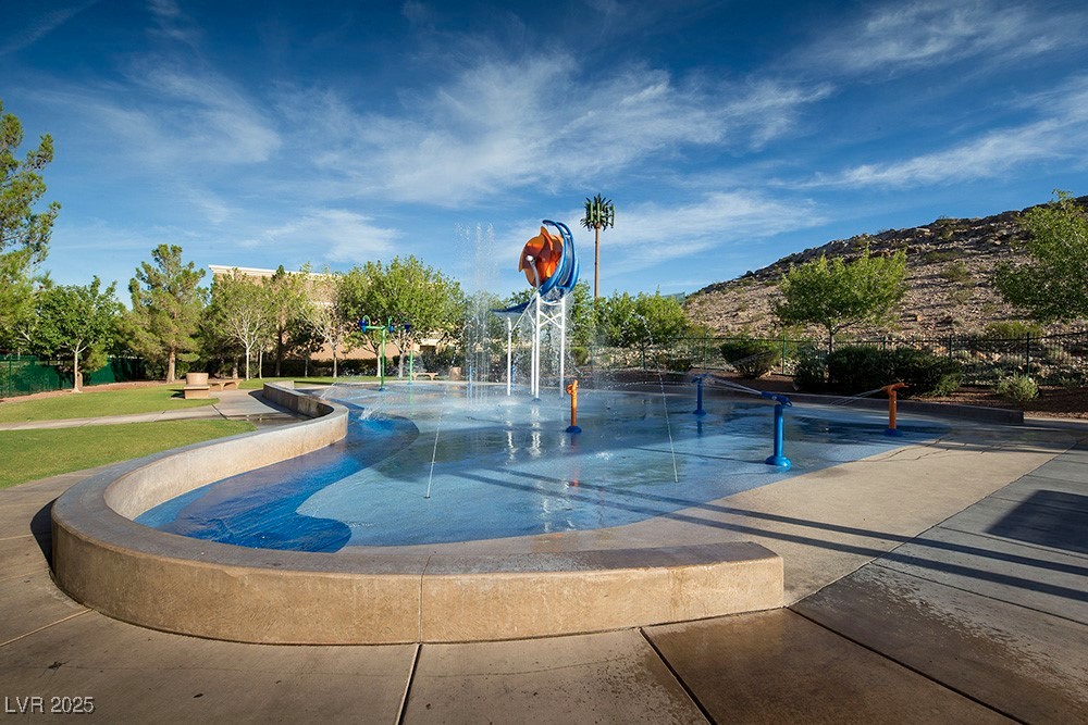 4022 Heron Fairway Drive