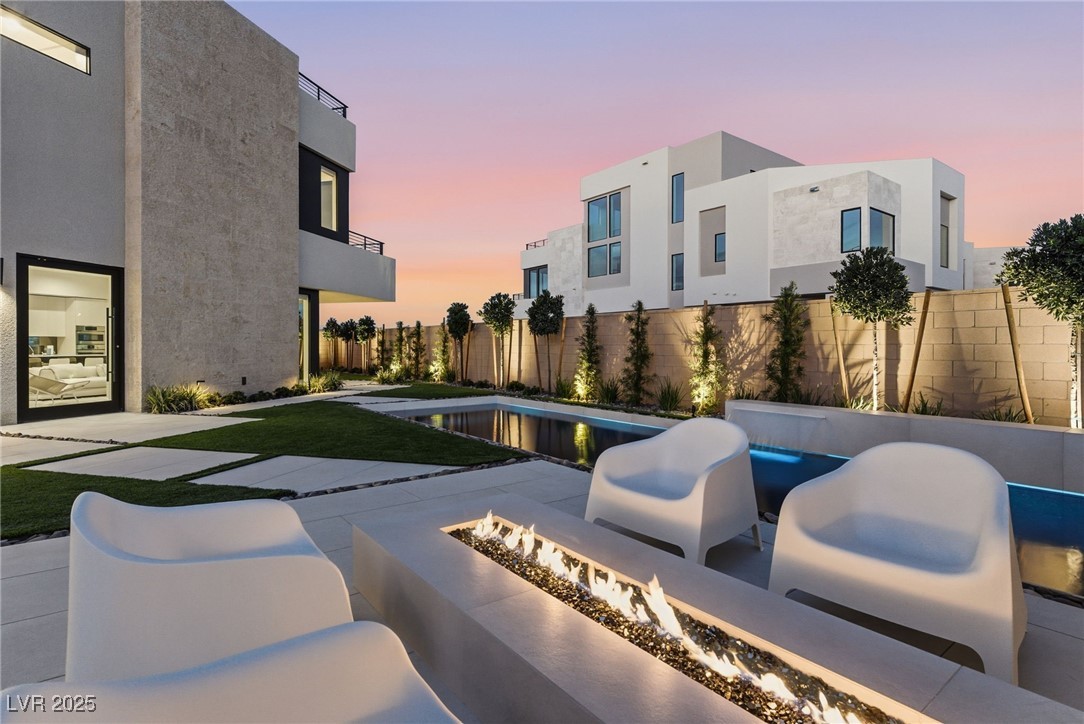 4022 Heron Fairway Drive