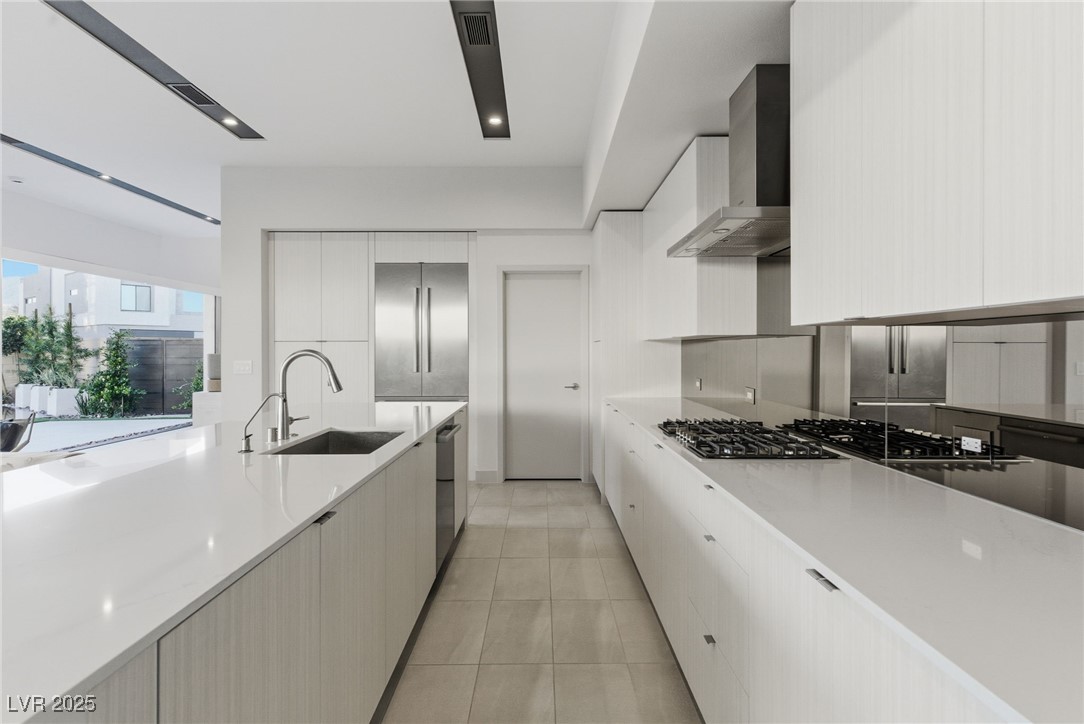 4022 Heron Fairway Drive