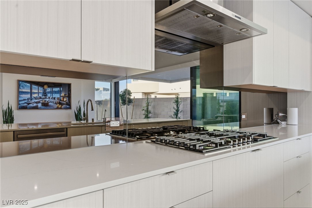 4022 Heron Fairway Drive