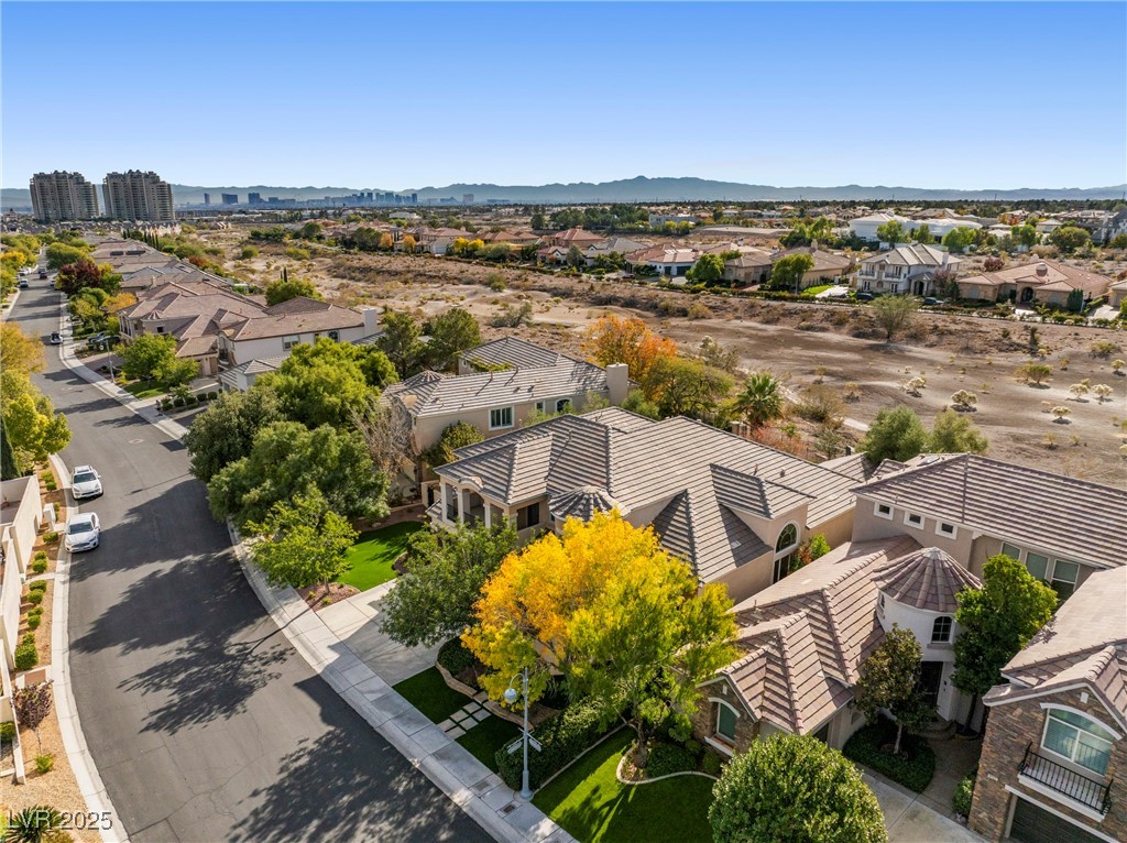 9521 Queen Charlotte Drive