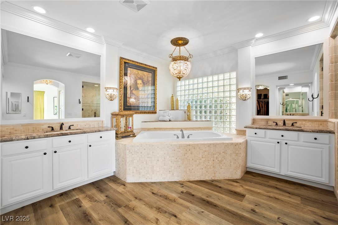 9521 Queen Charlotte Drive