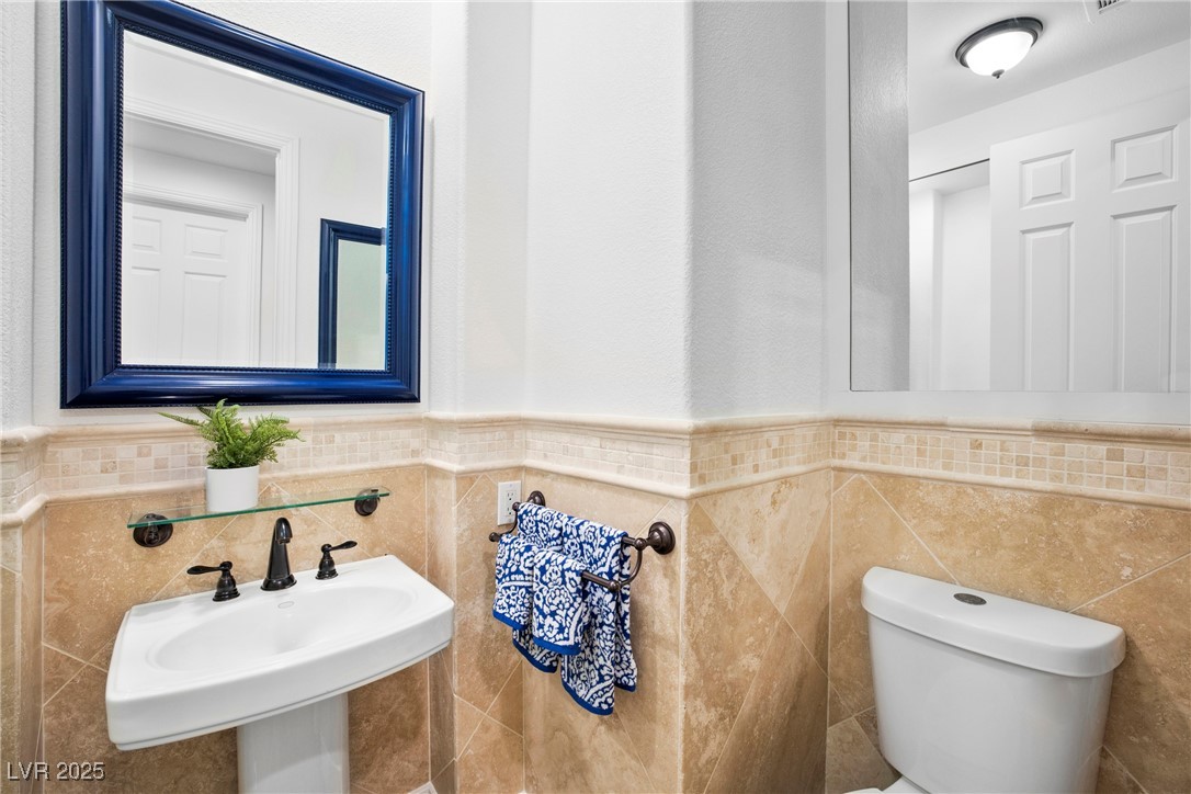 9521 Queen Charlotte Drive