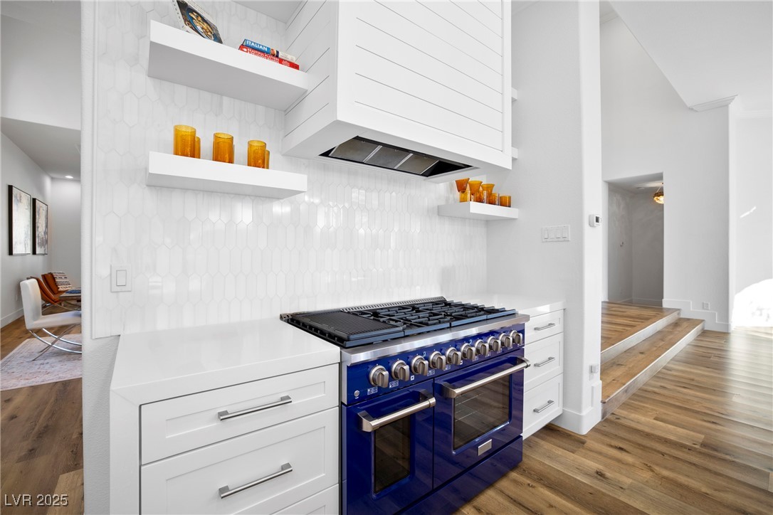 9521 Queen Charlotte Drive