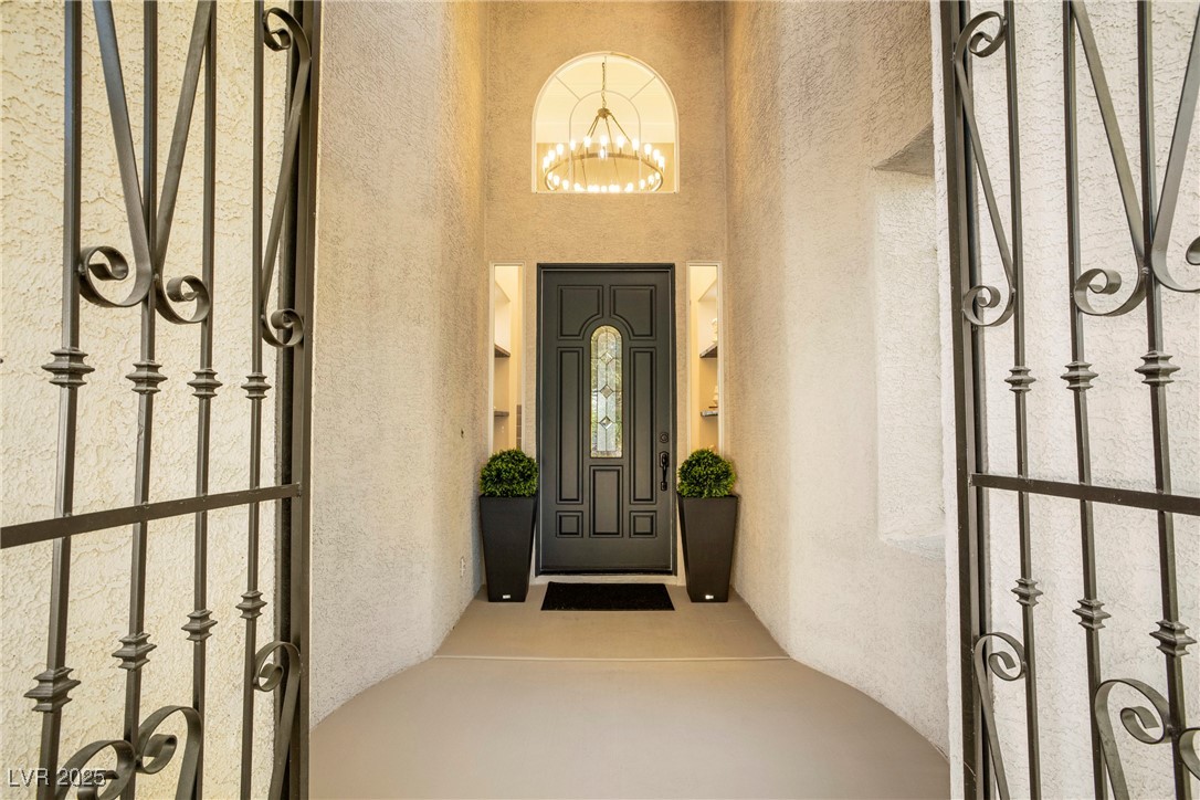 9521 Queen Charlotte Drive