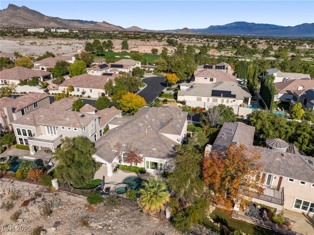 9521 Queen Charlotte Drive