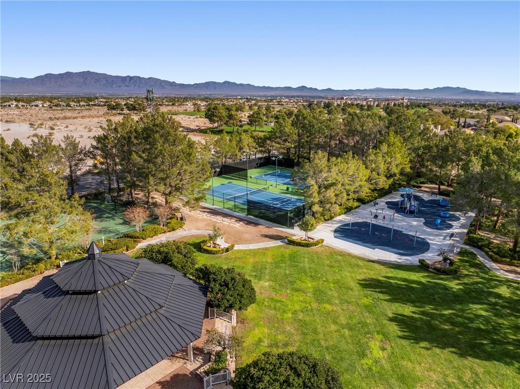 9521 Queen Charlotte Drive