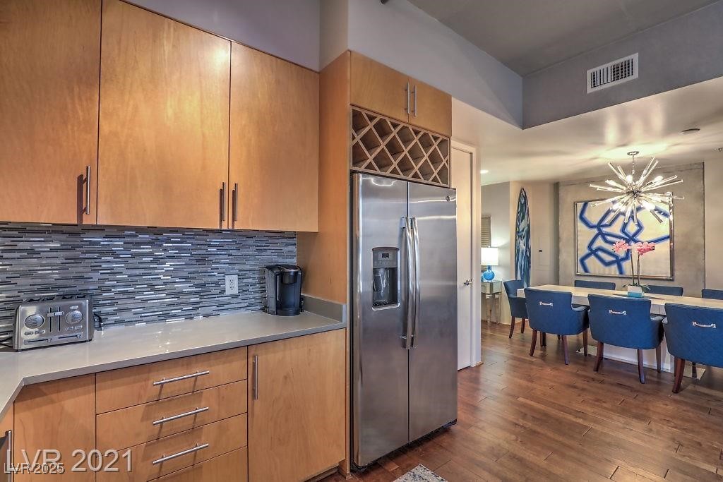 353 East Bonneville Avenue 1002