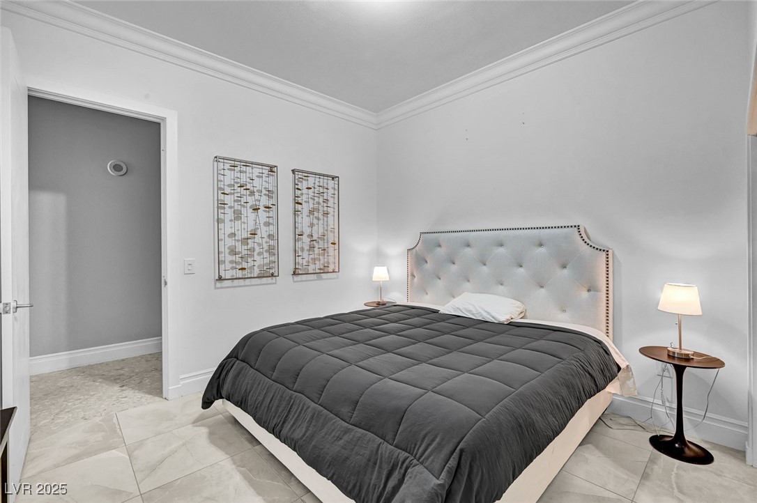 4525 Dean Martin Drive 306