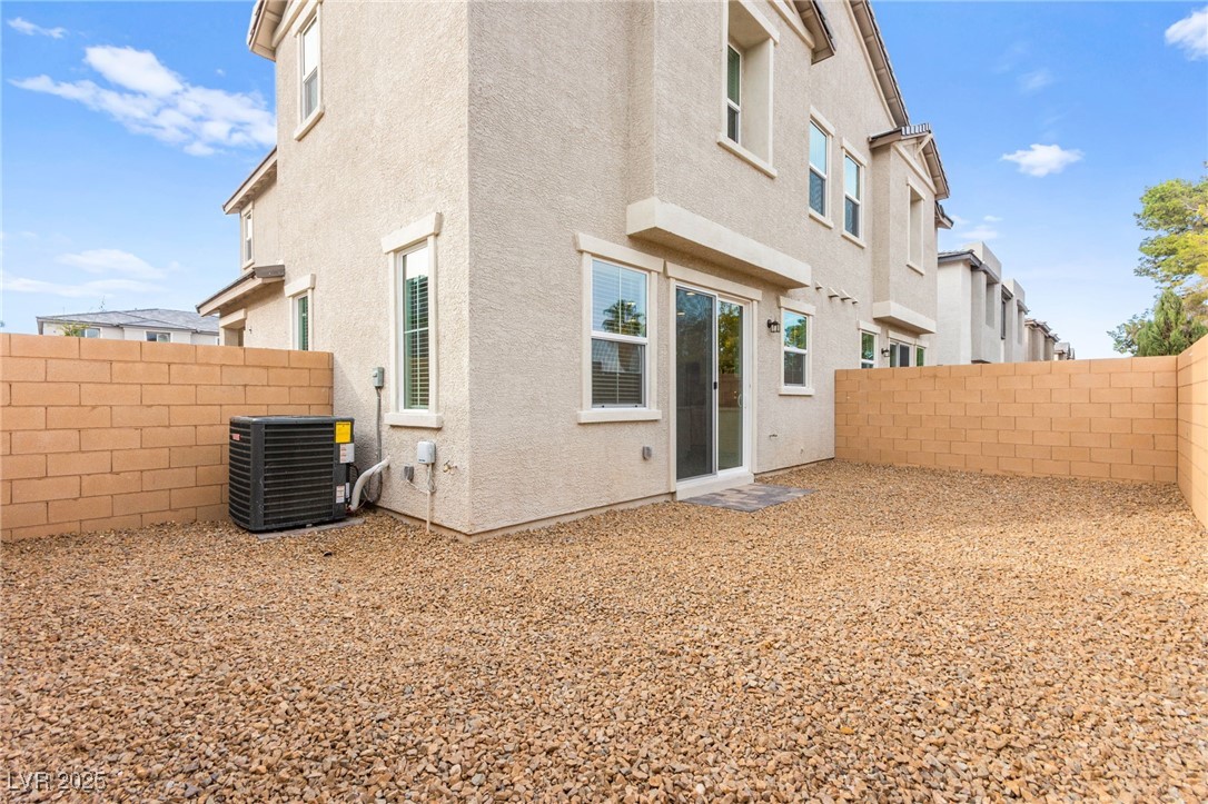10146 Gabby Glen Street