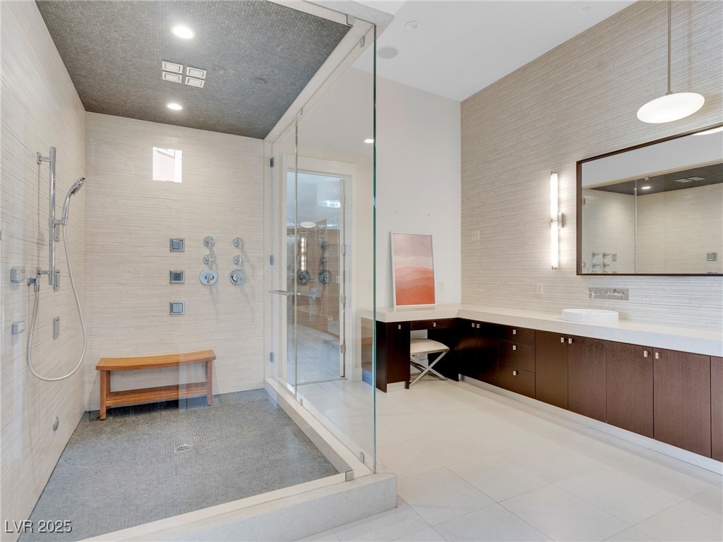 1493 Foothills Village Drive