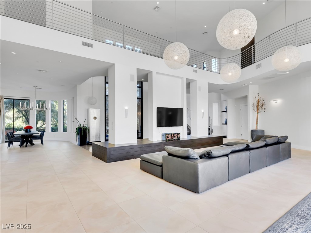 1493 Foothills Village Drive