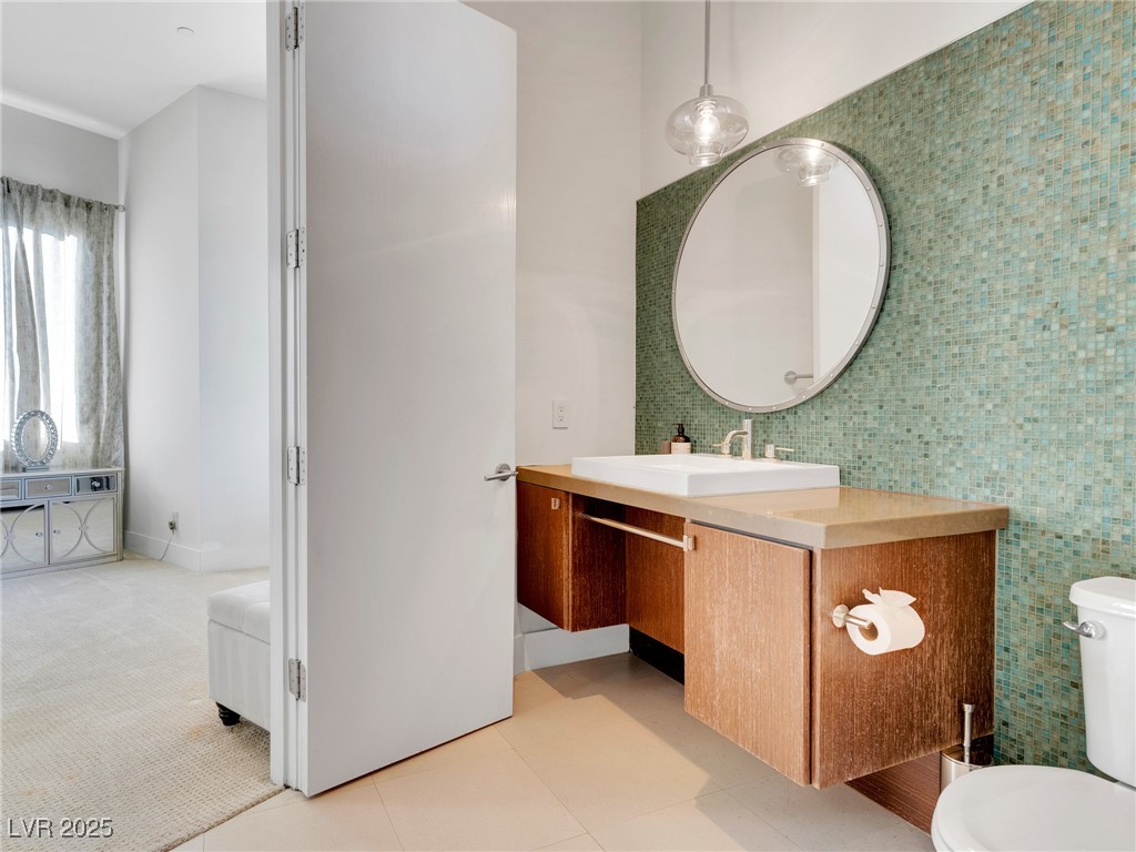 1493 Foothills Village Drive