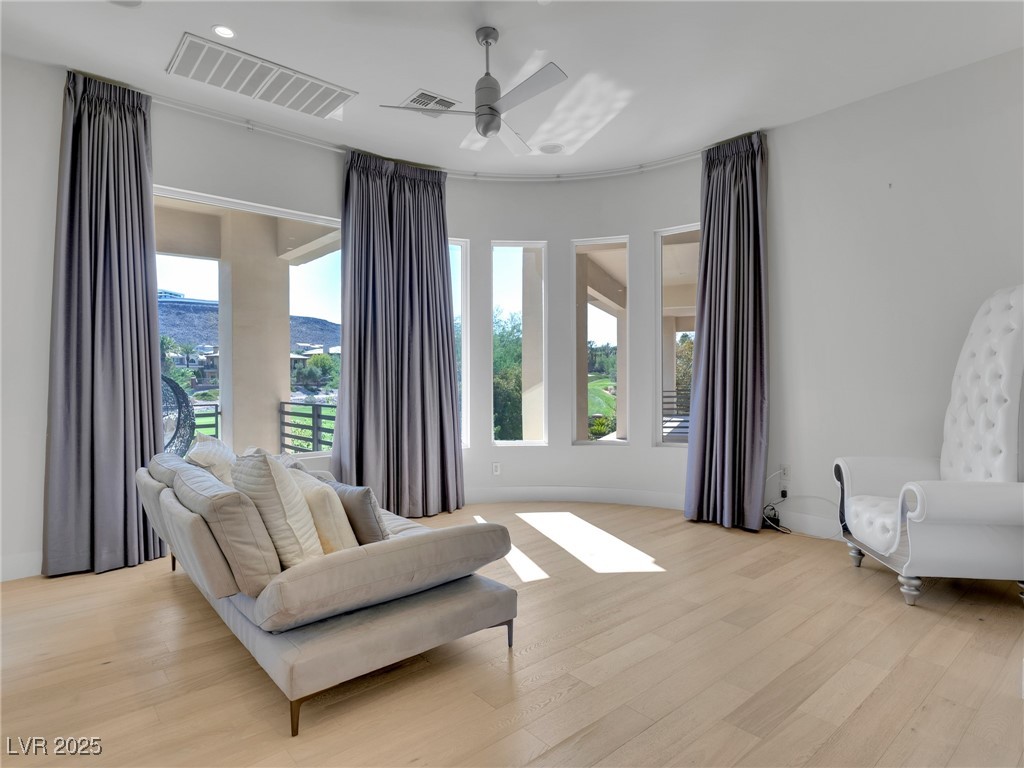 1493 Foothills Village Drive