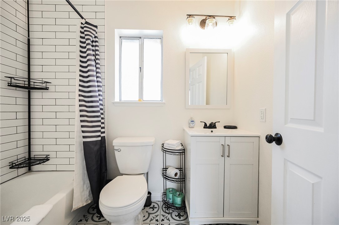 1640 Crystal Shadows Circle