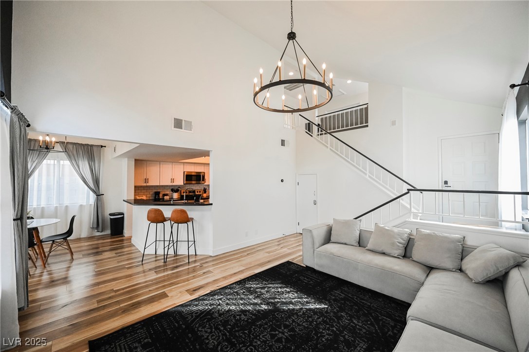 1640 Crystal Shadows Circle