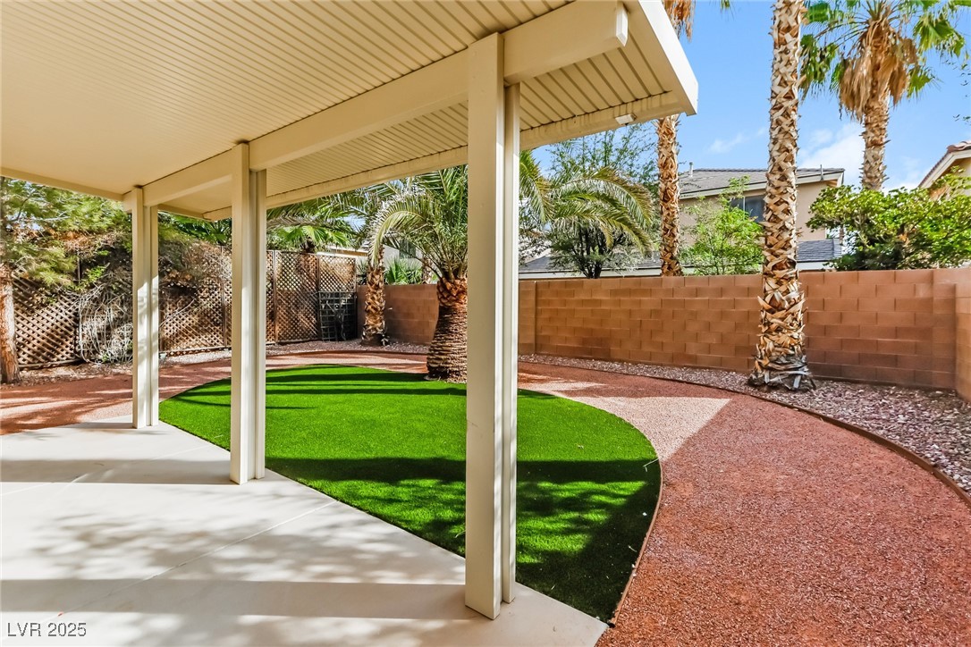 10996 Calcedonian Street