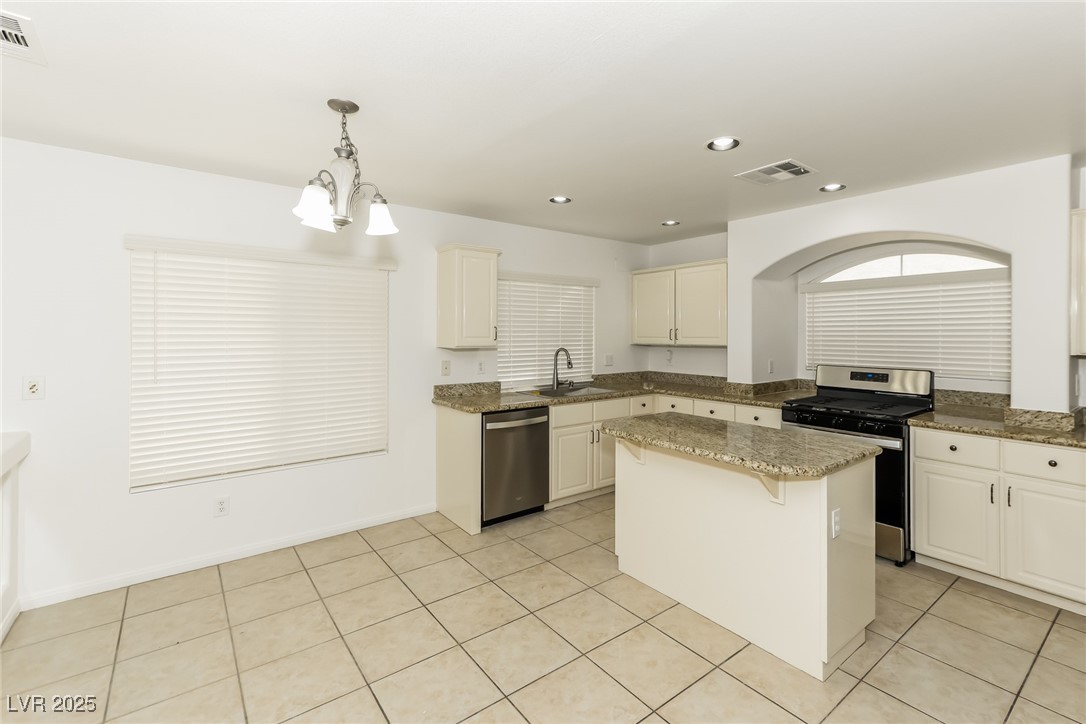 10996 Calcedonian Street