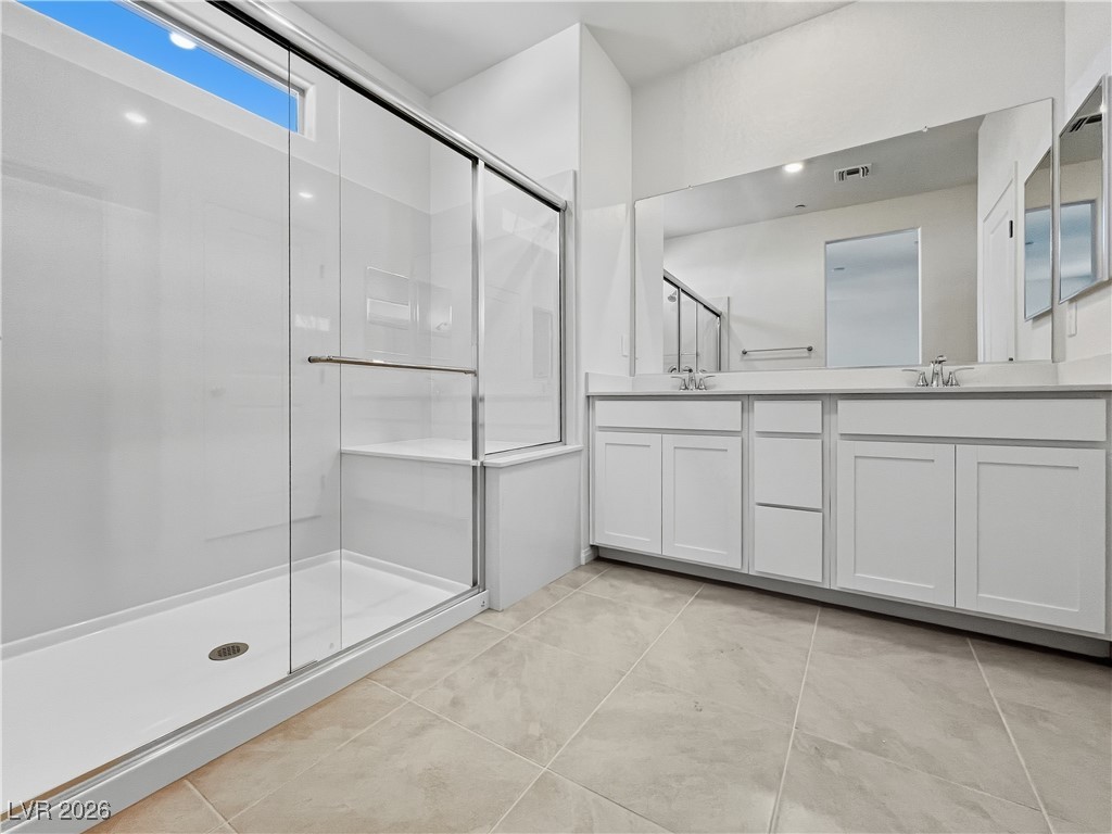 1606 Rock Kestrel Street