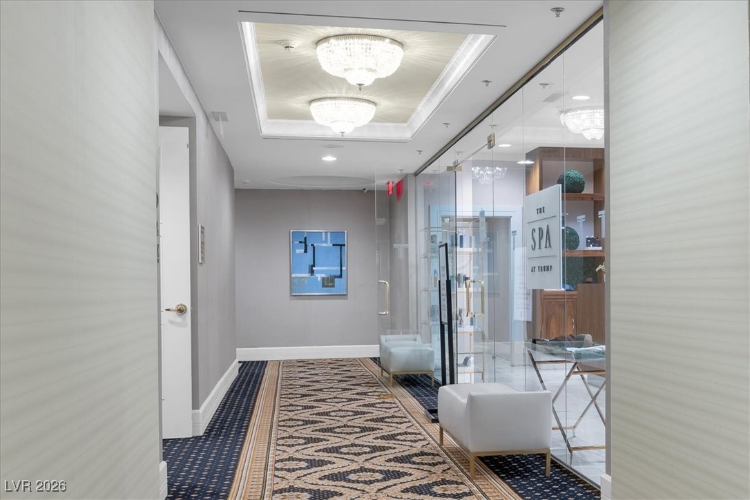 2000 North Fashion Show Drive 5326