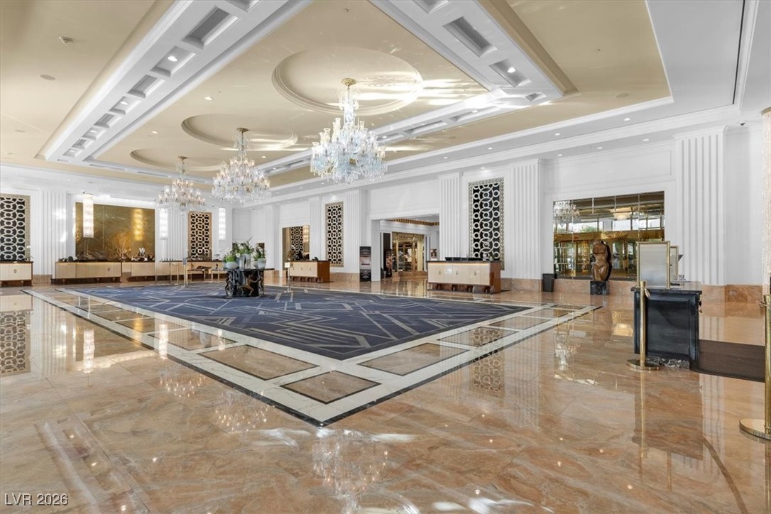 2000 North Fashion Show Drive 5326