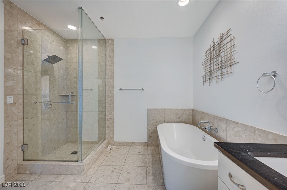 4525 Dean Martin Drive 900