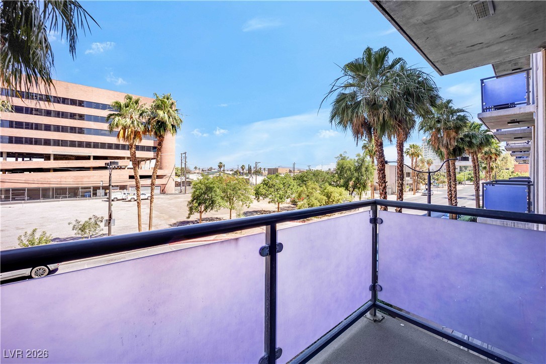 353 East Bonneville Avenue 185