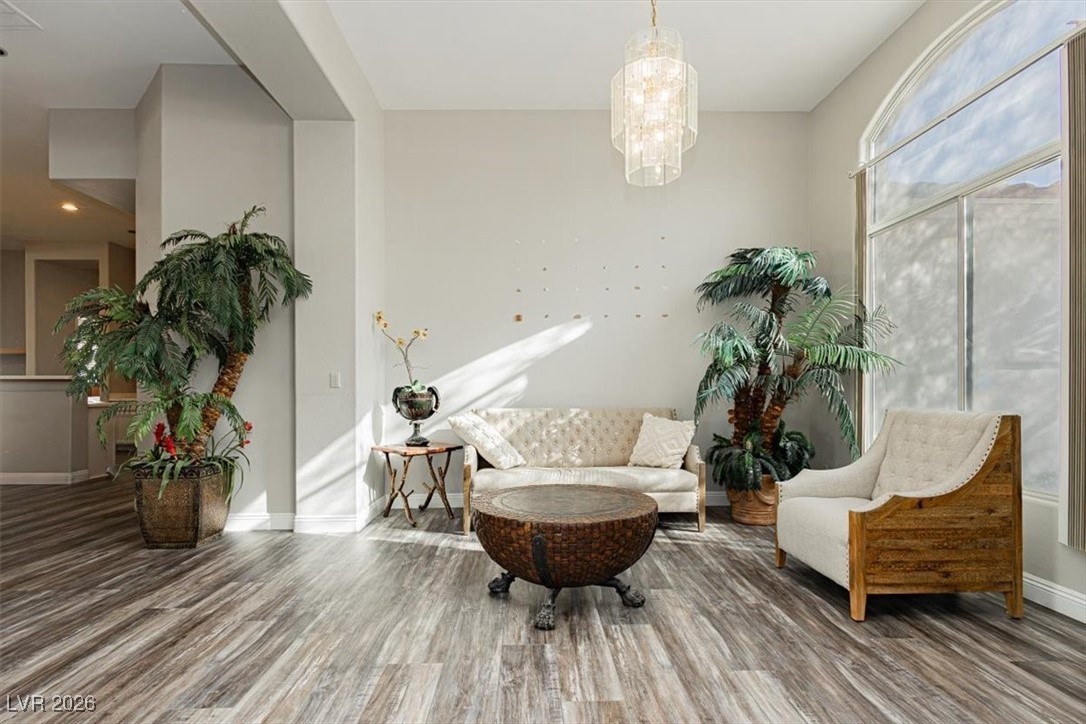 6880 Royal Heritage Court