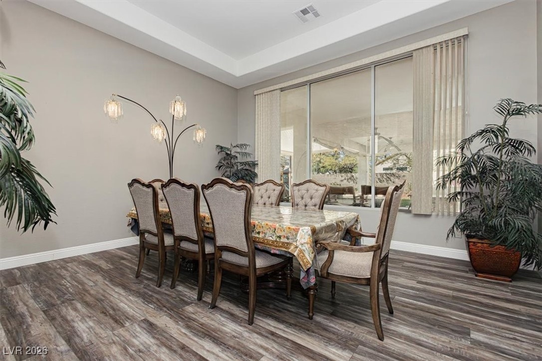 6880 Royal Heritage Court