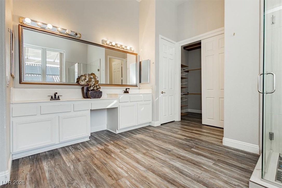 6880 Royal Heritage Court